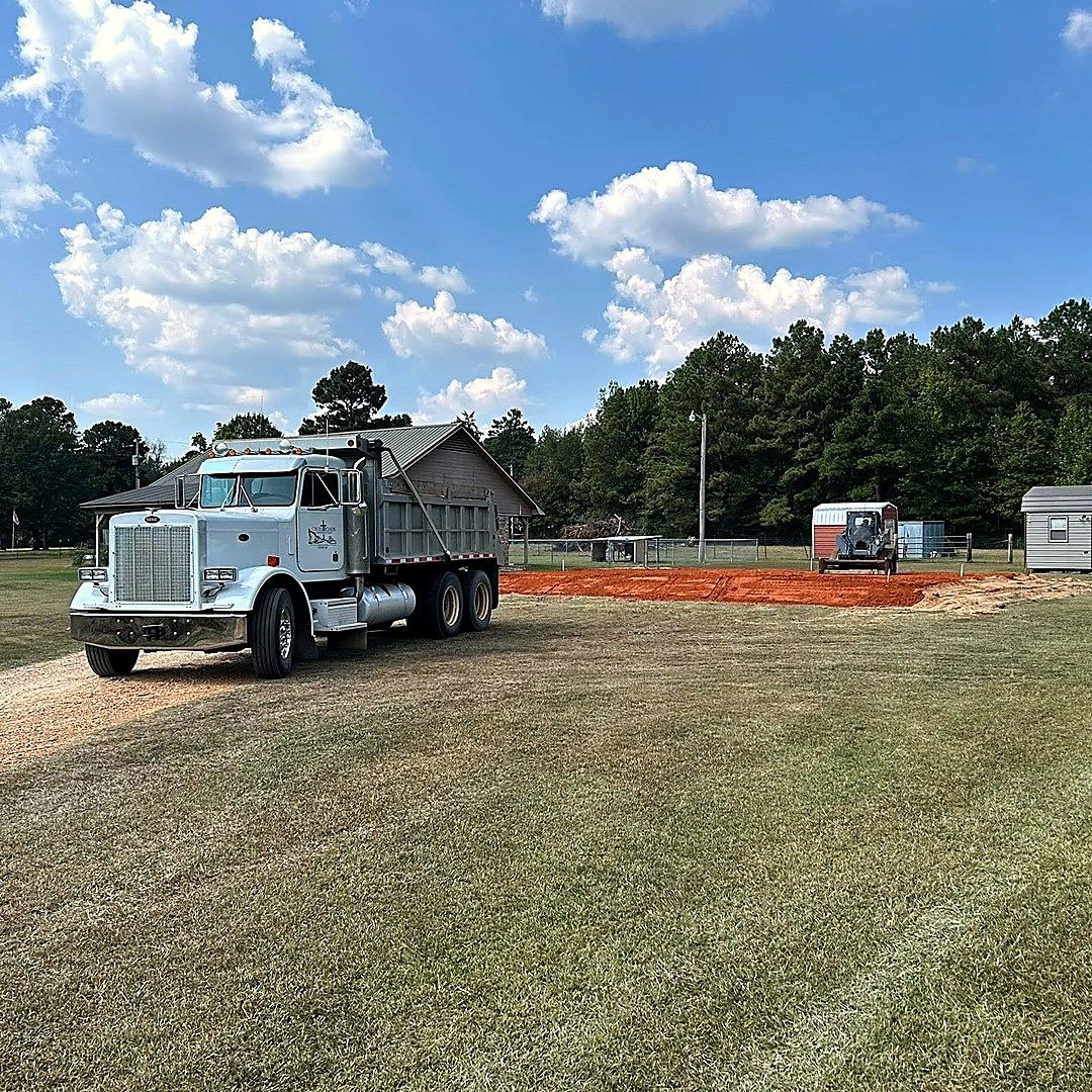 Gravel delivered & spread same day — Ashdown AR